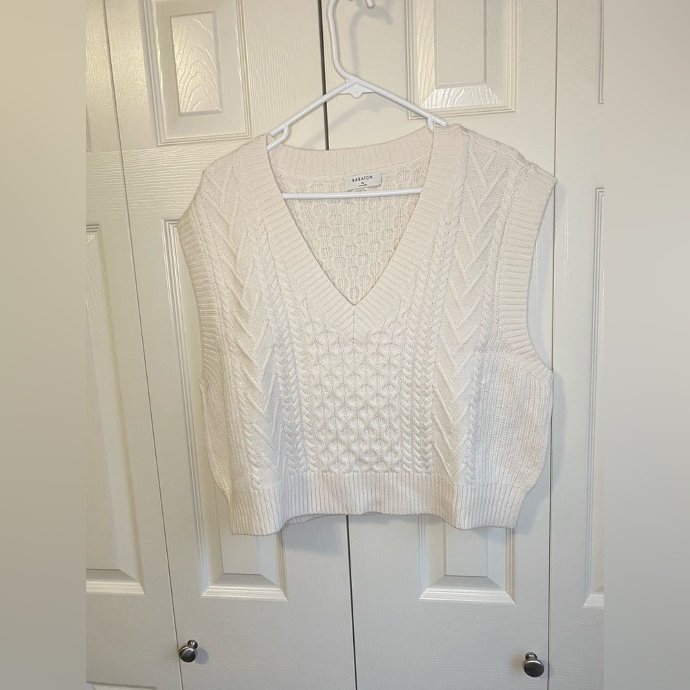 New Aritzia Babaton Emporia Merino Wool Sweater Vest size XL - Picture 5 of 9